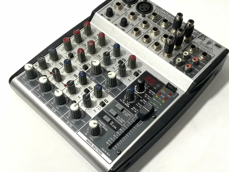 BEHRINGER UB1002FX