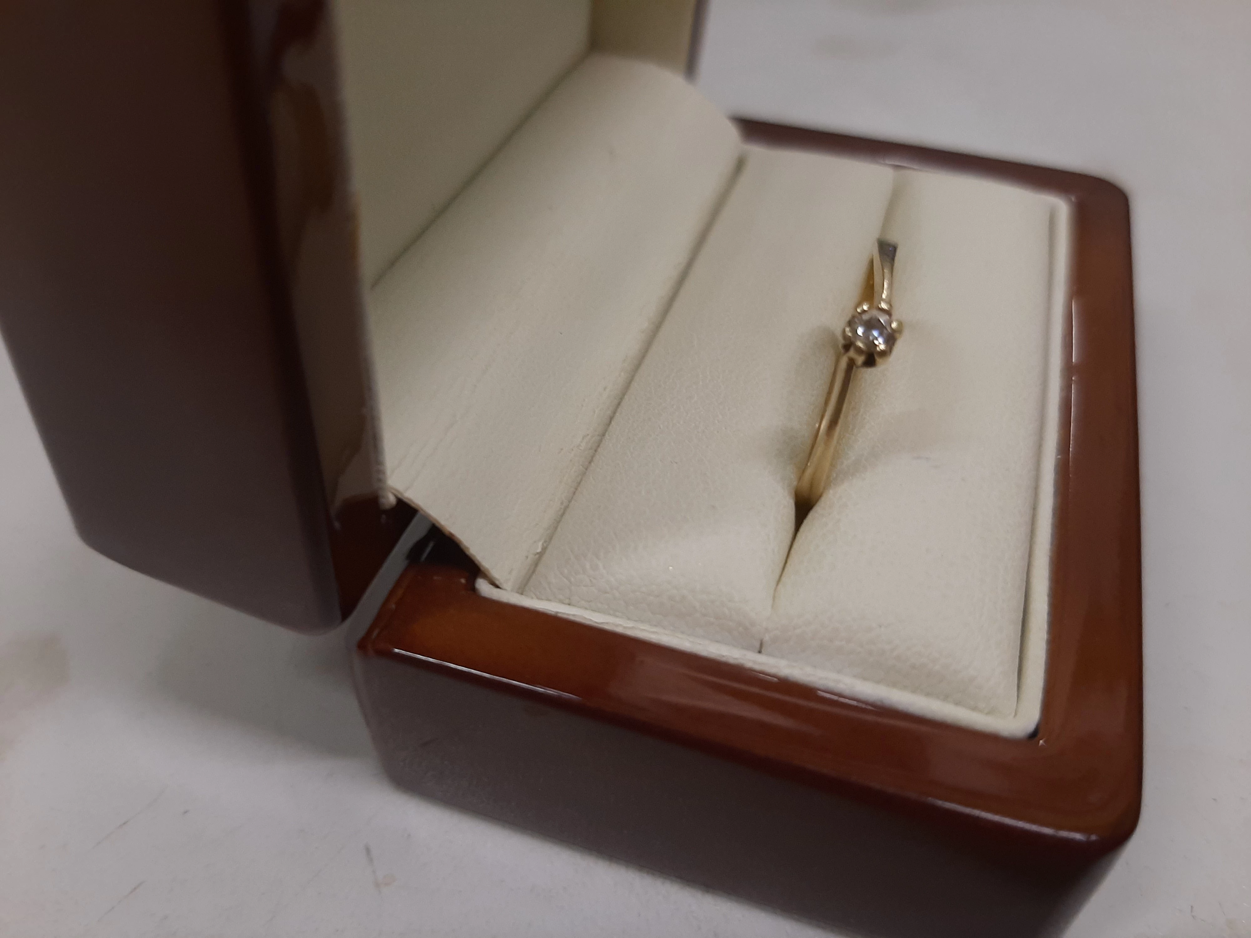 zloty-pierscionek-153g-585-rodzaj-2205-2