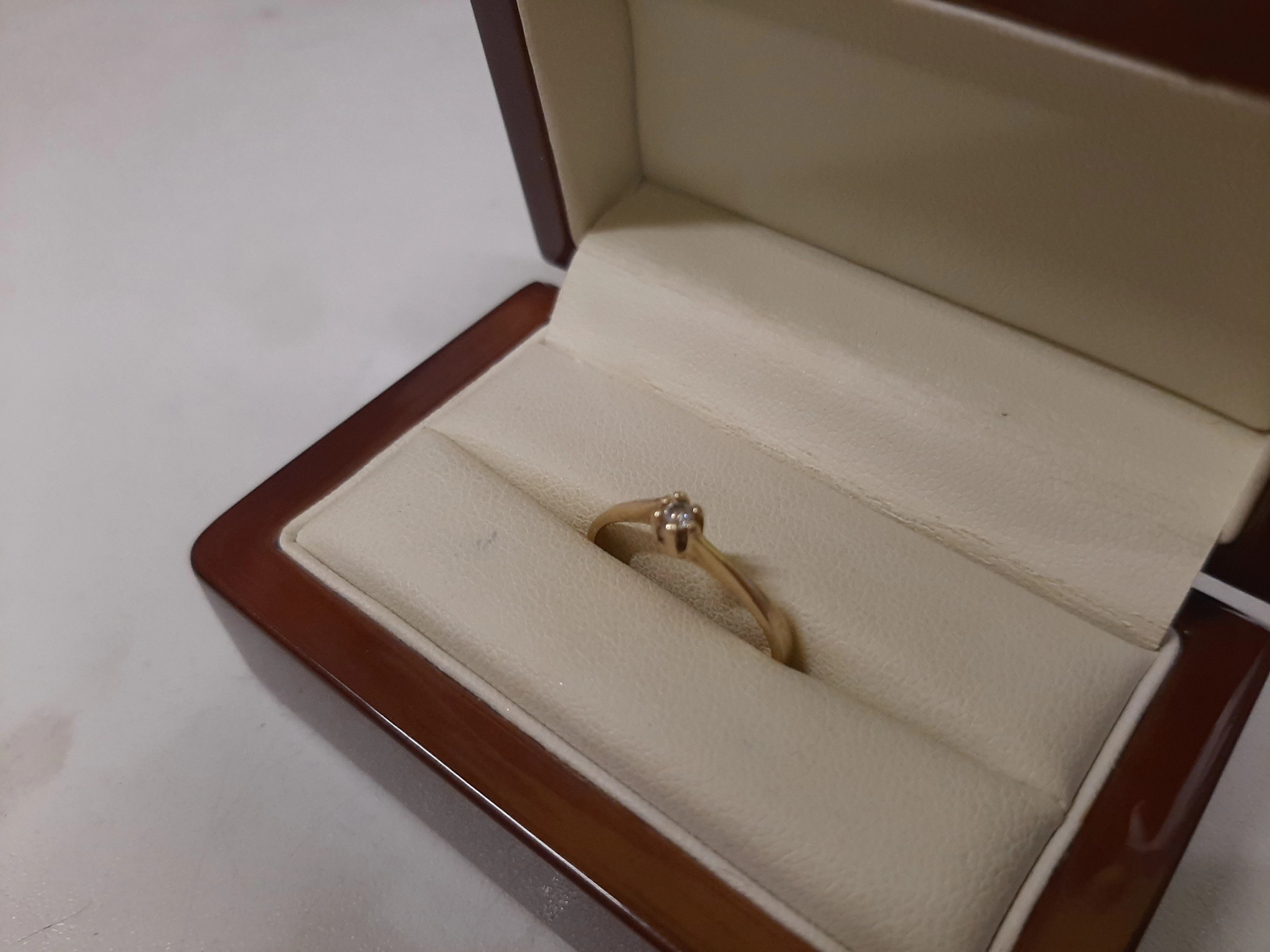 zloty-pierscionek-153g-585-kamien-17088-524288