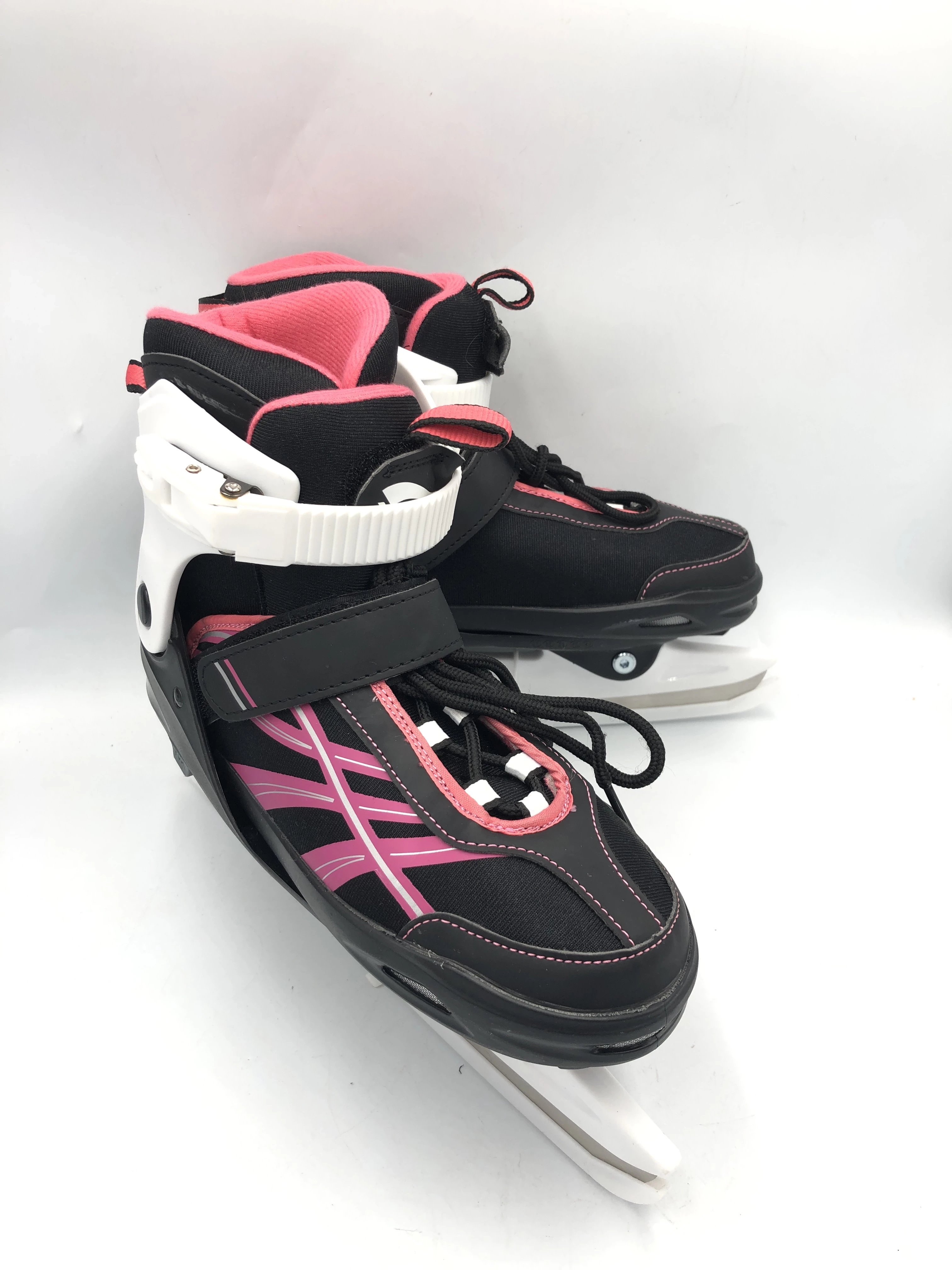 lyzwy-crivit-hg05431b-z-pokrowcem-typ-wielofunkcyjne