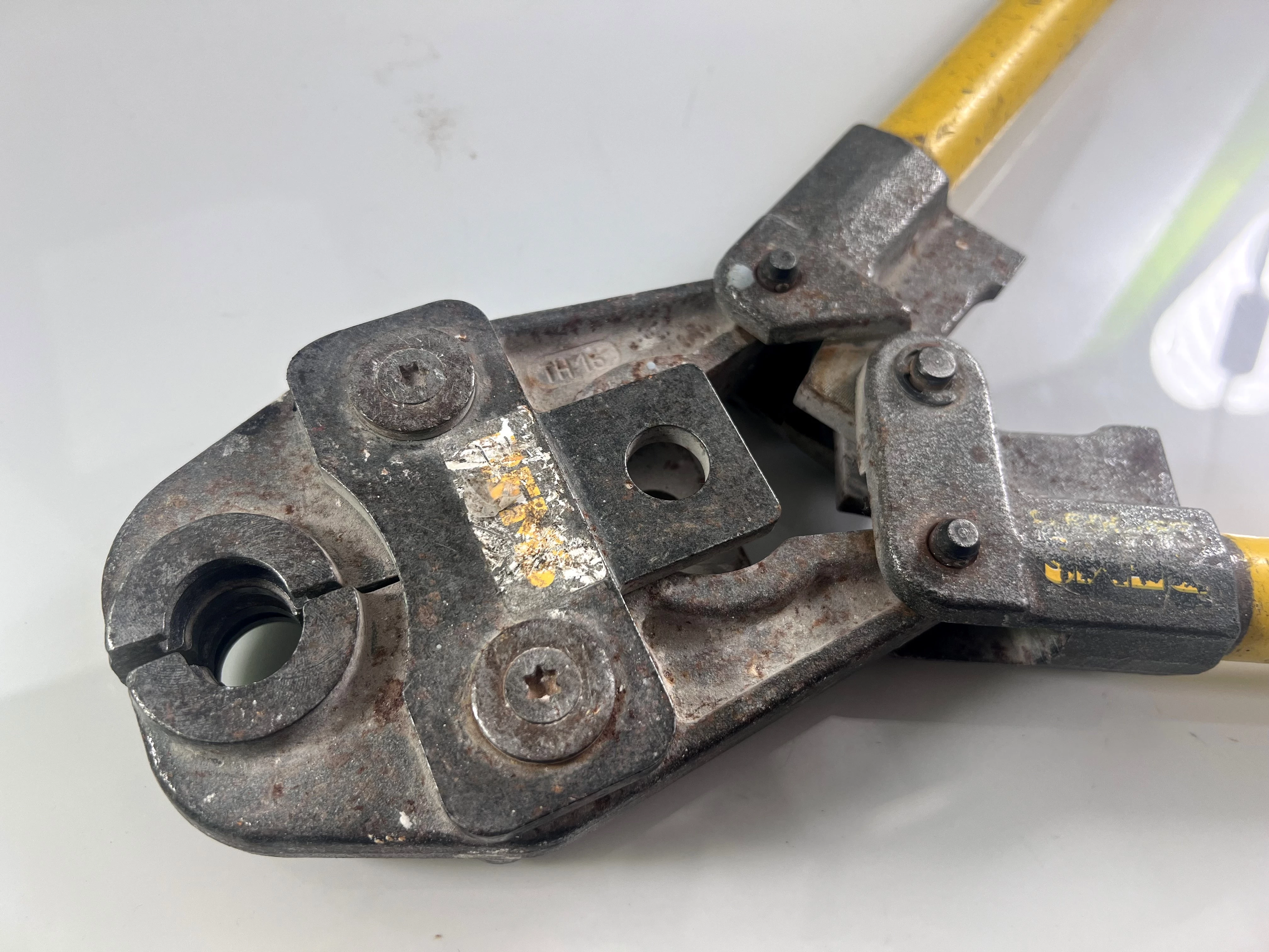 zaciskarka-do-rur-rems-574000-marka-rems