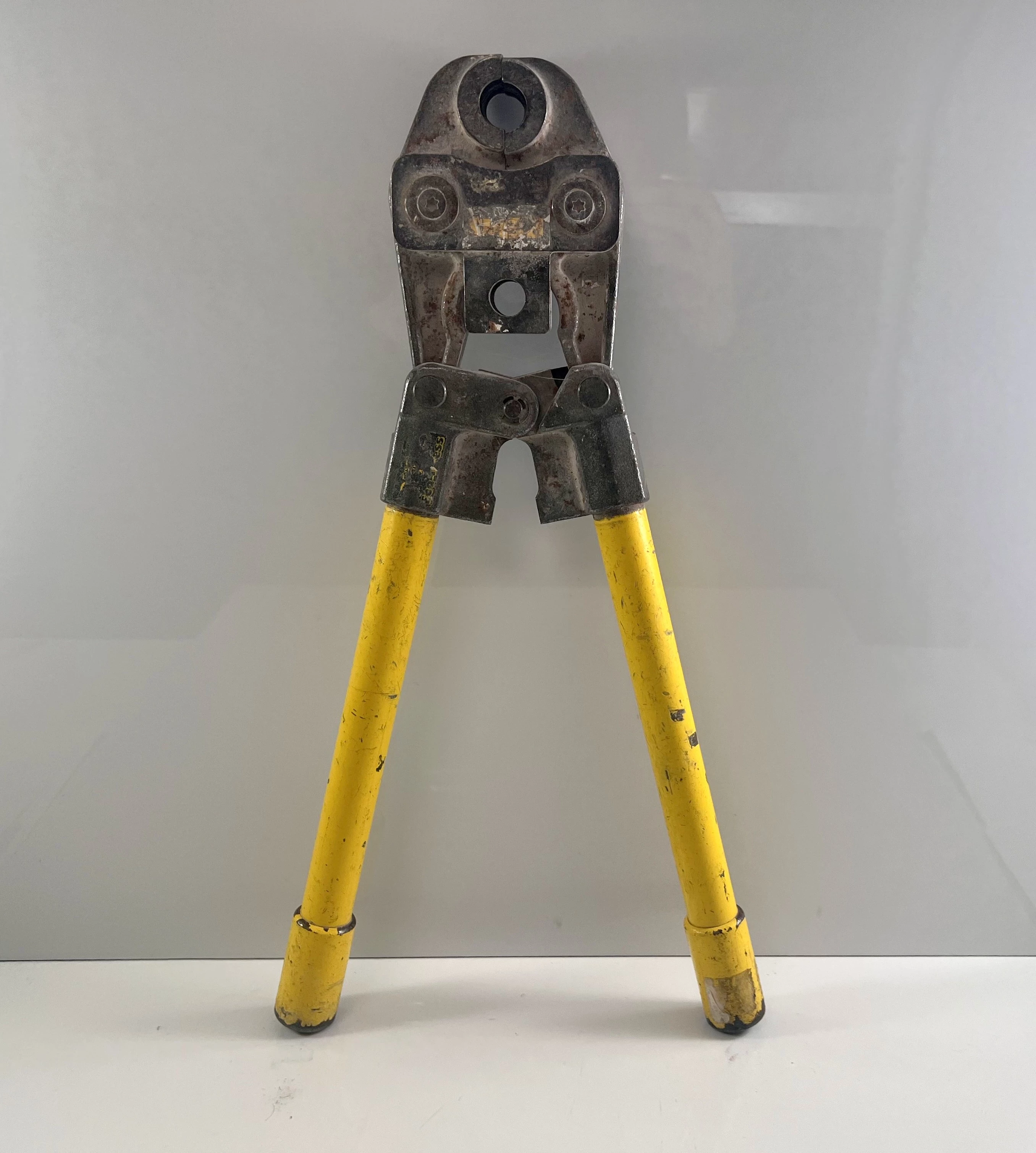 zaciskarka-do-rur-rems-574000-stan-uzywany