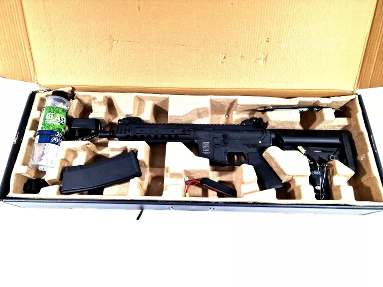 KARABINEK SZTURMOWY AEG SPECNA ARMS SA-F01 FLEX
