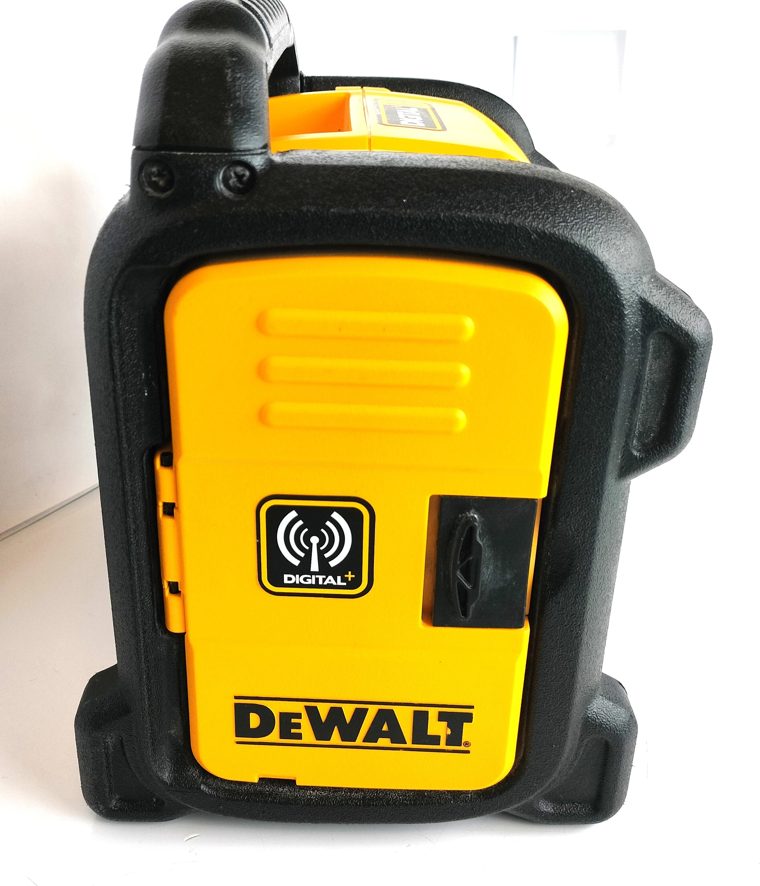 radio-budowlane-dewalt-radio-budowlane-dcr020-aleja-jana-pawla-ii-9b-reda