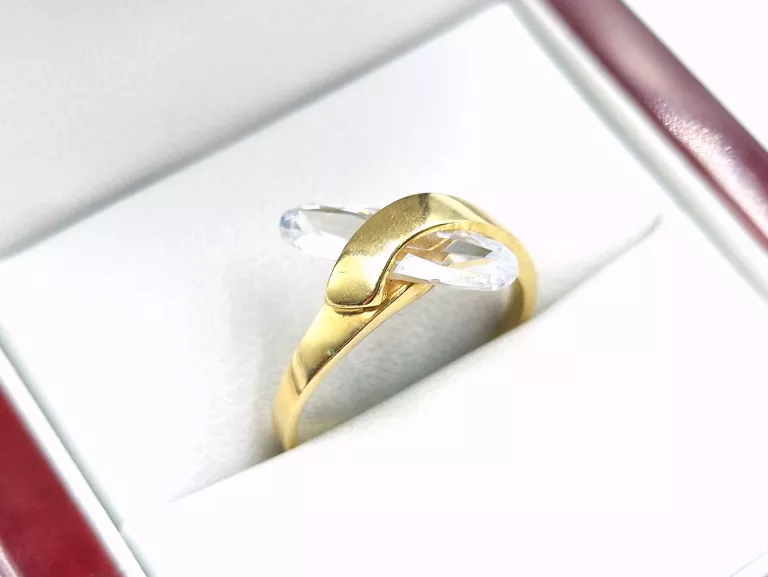 wyjatkowy-zloty-pierscionek-585-r15-295g-material-15835-2