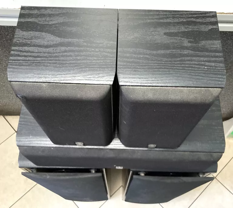 KINO DOMOWE YAMAHA NS-F50F CZARNY 320 W 5.0