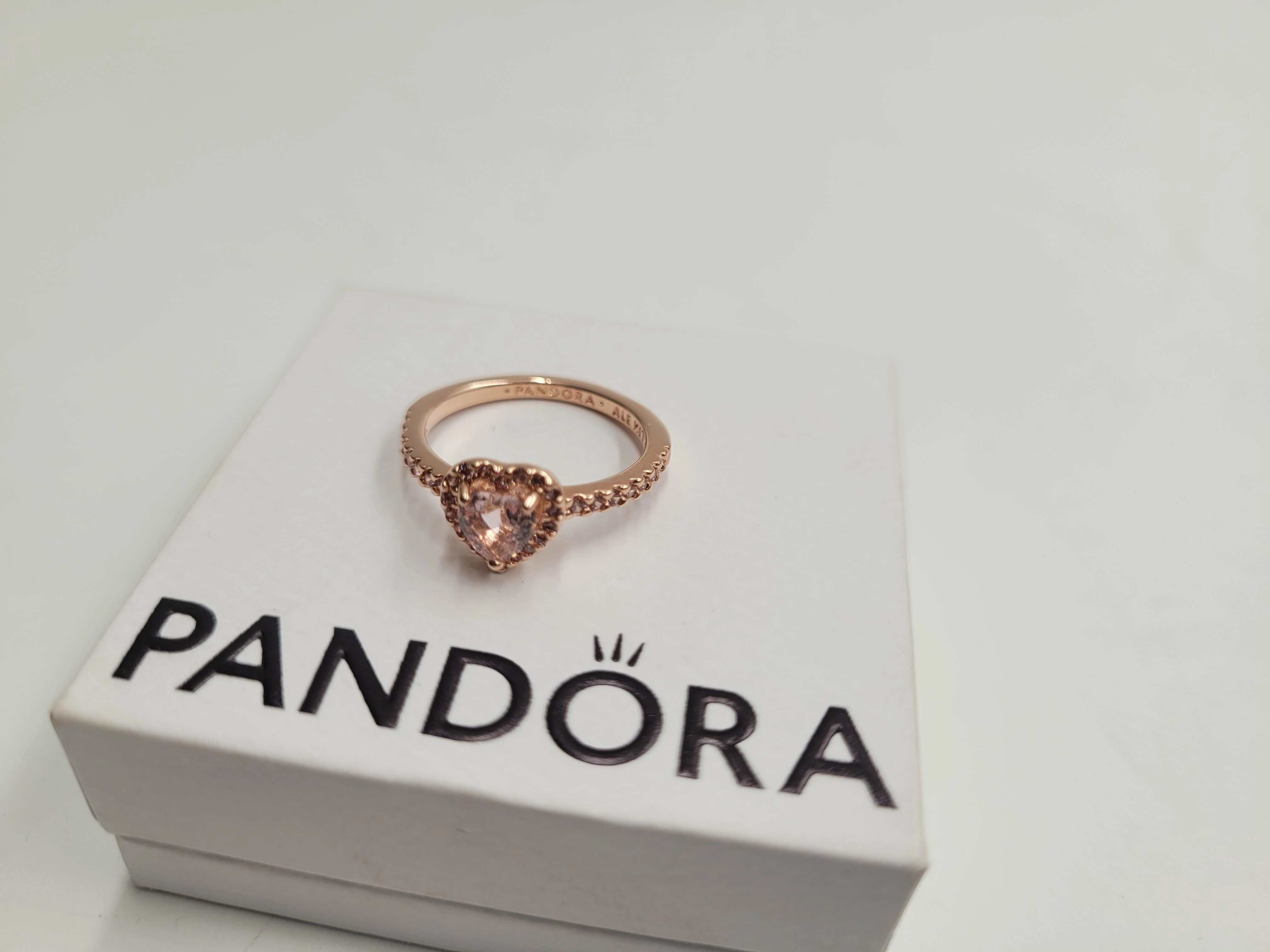 pierscionek-pandora-serce-188421c04-marka-pandora