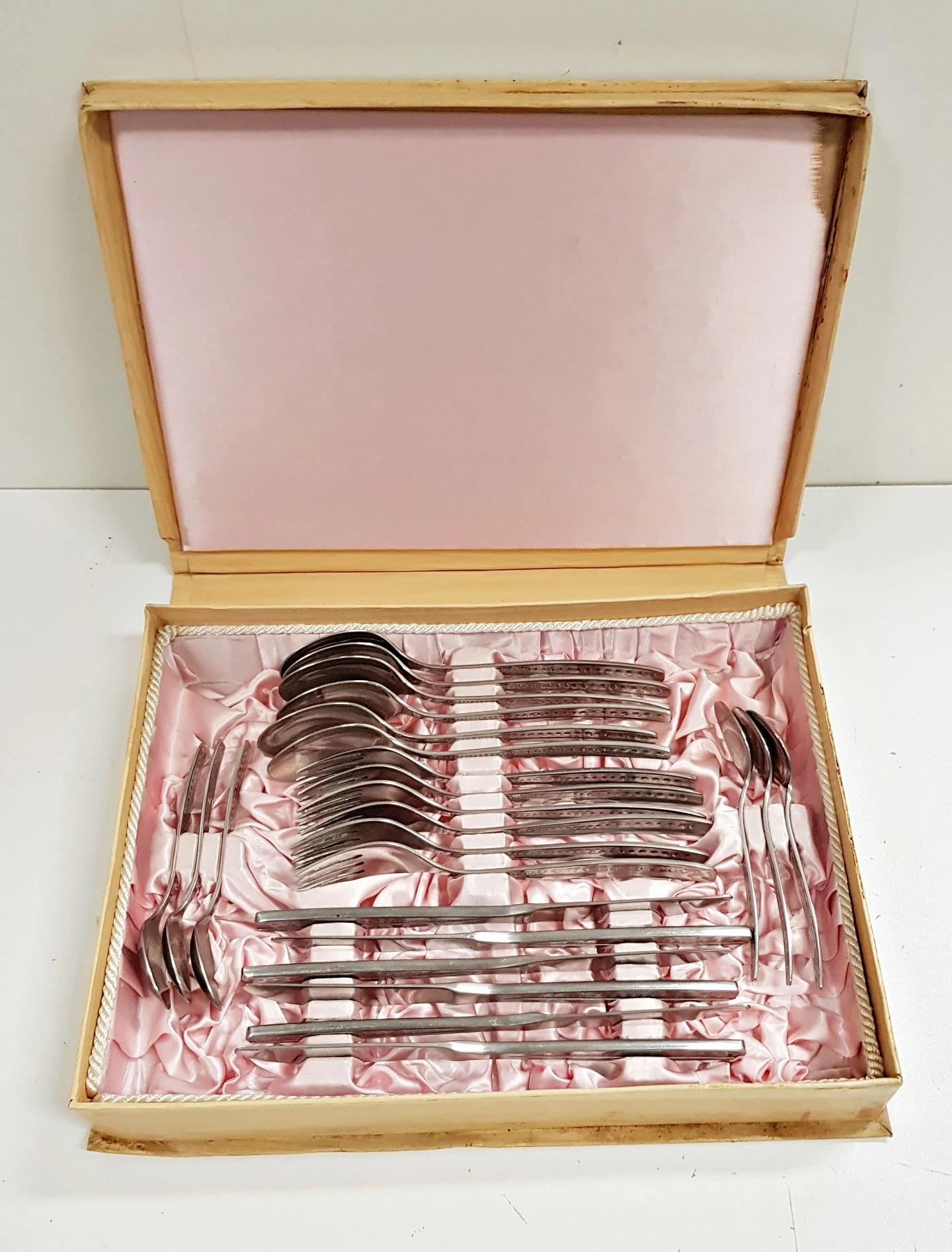 gerlach-poland-stainless-zestaw-sztuccow-24szt-witosa-39-krakow