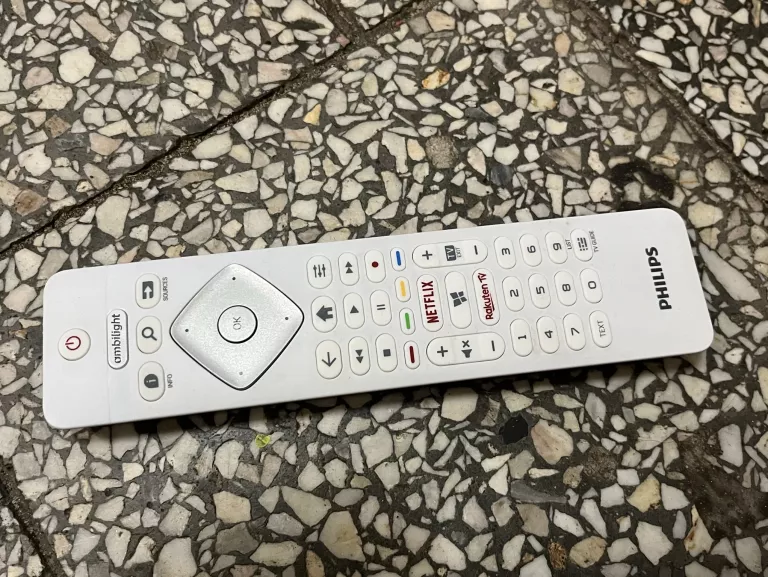 tv-philips-50pus6804-smart-tv-4k-ambilight-opis-kod-producenta-50pus680412