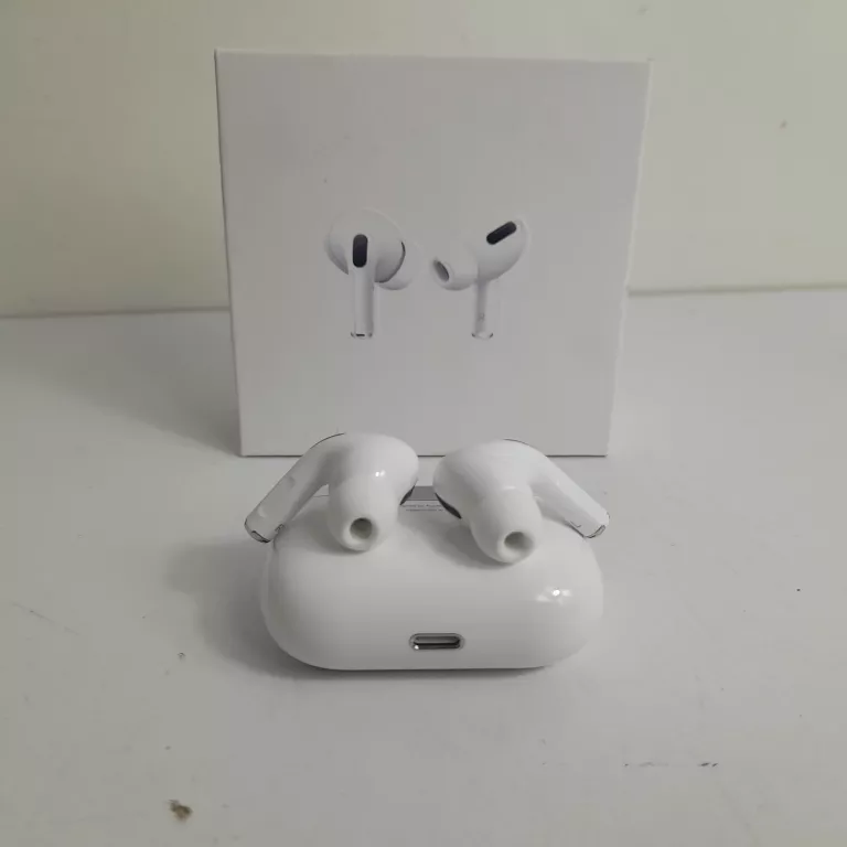 AIRPODS PRO (1 GENERACJA)
