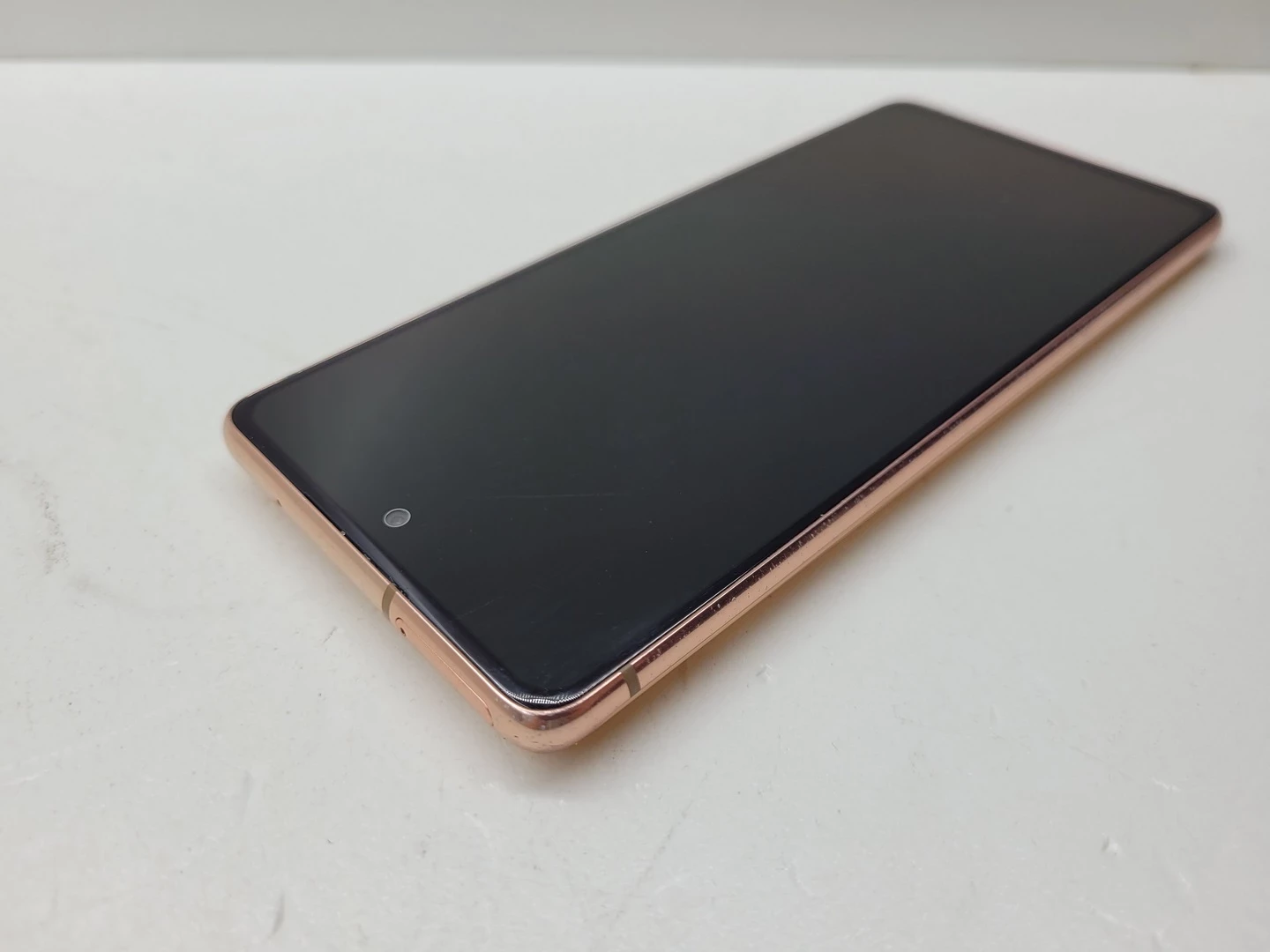 samsung-galaxy-s20-fe-5g-typ-smartfon