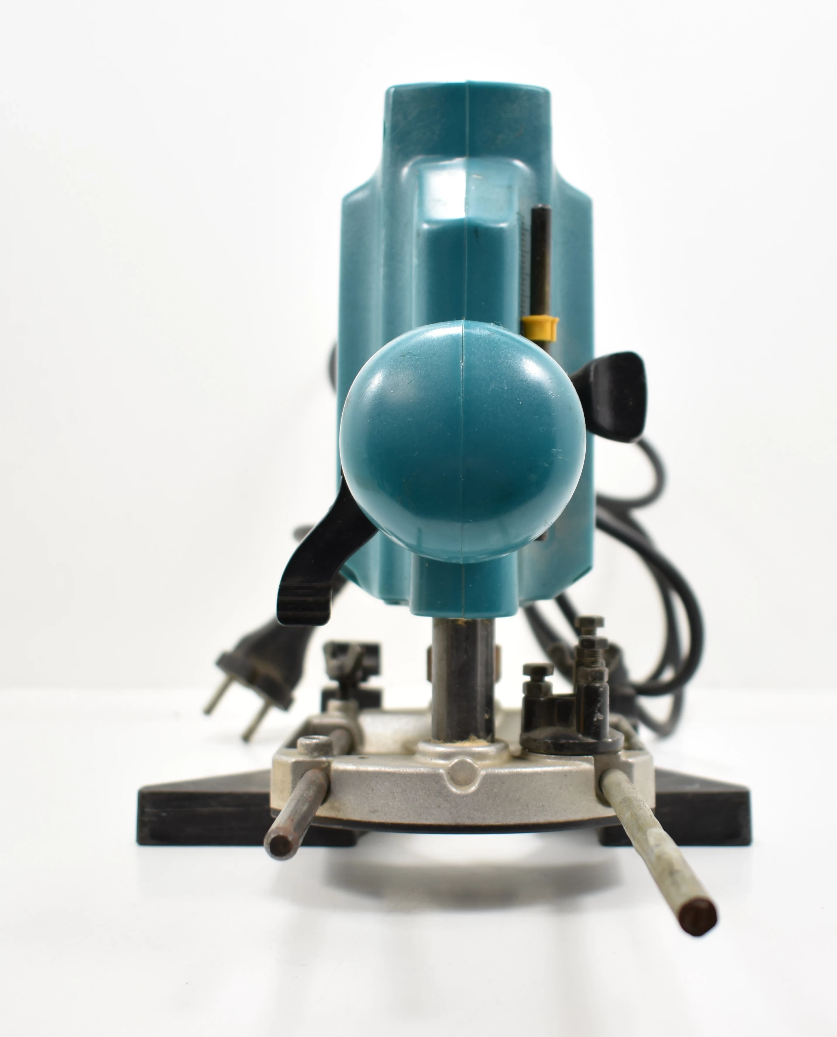 frezarka-gornowrzecionowa-makita-3620-ean-gtin-0088381099196