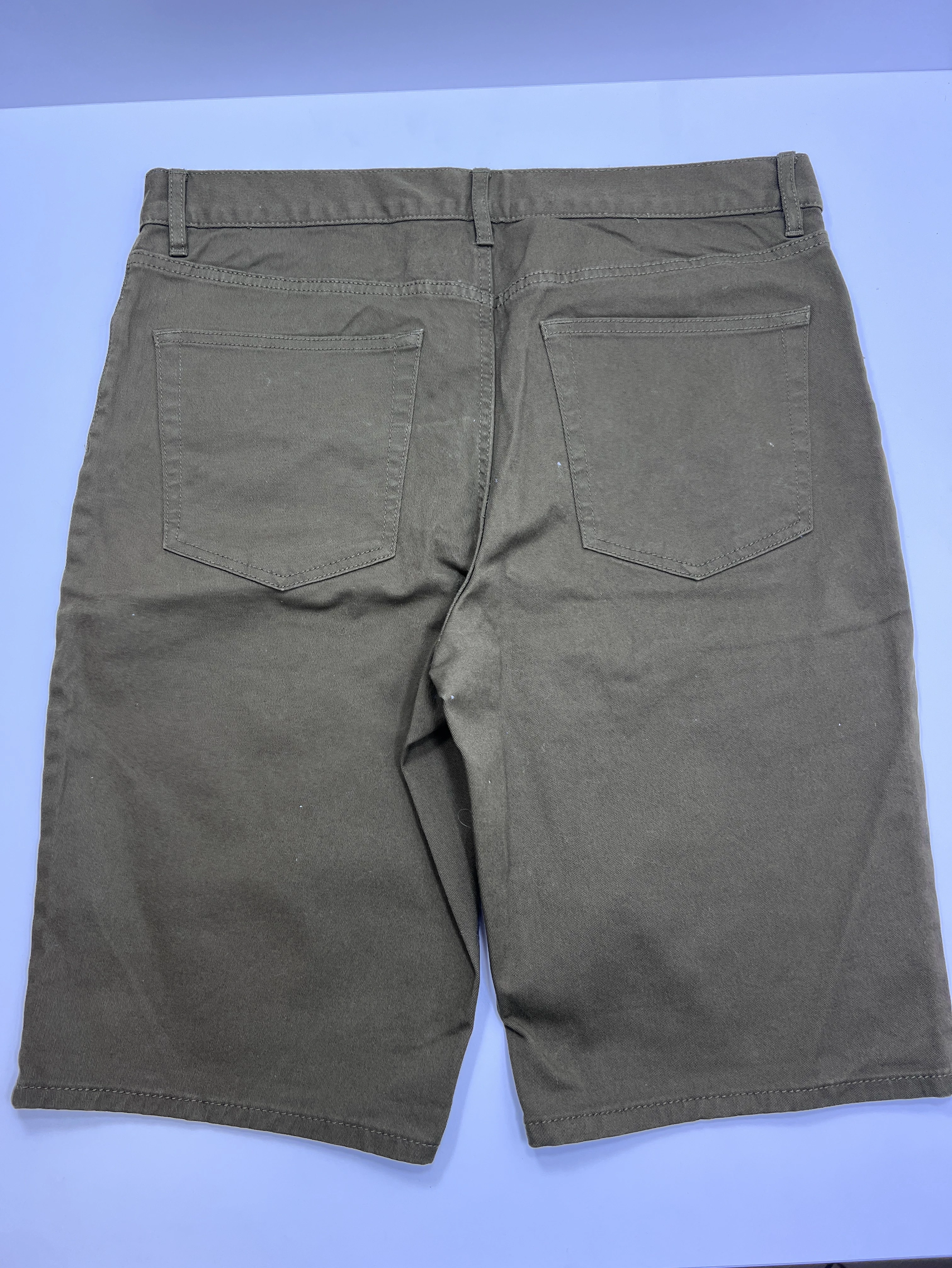 spodenki-oliwkowe-zielone-r31-stan-11323-2