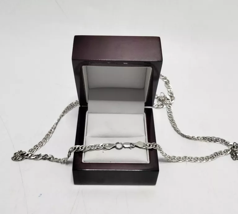 SREBRNY ŁAŃCUSZEK 18G