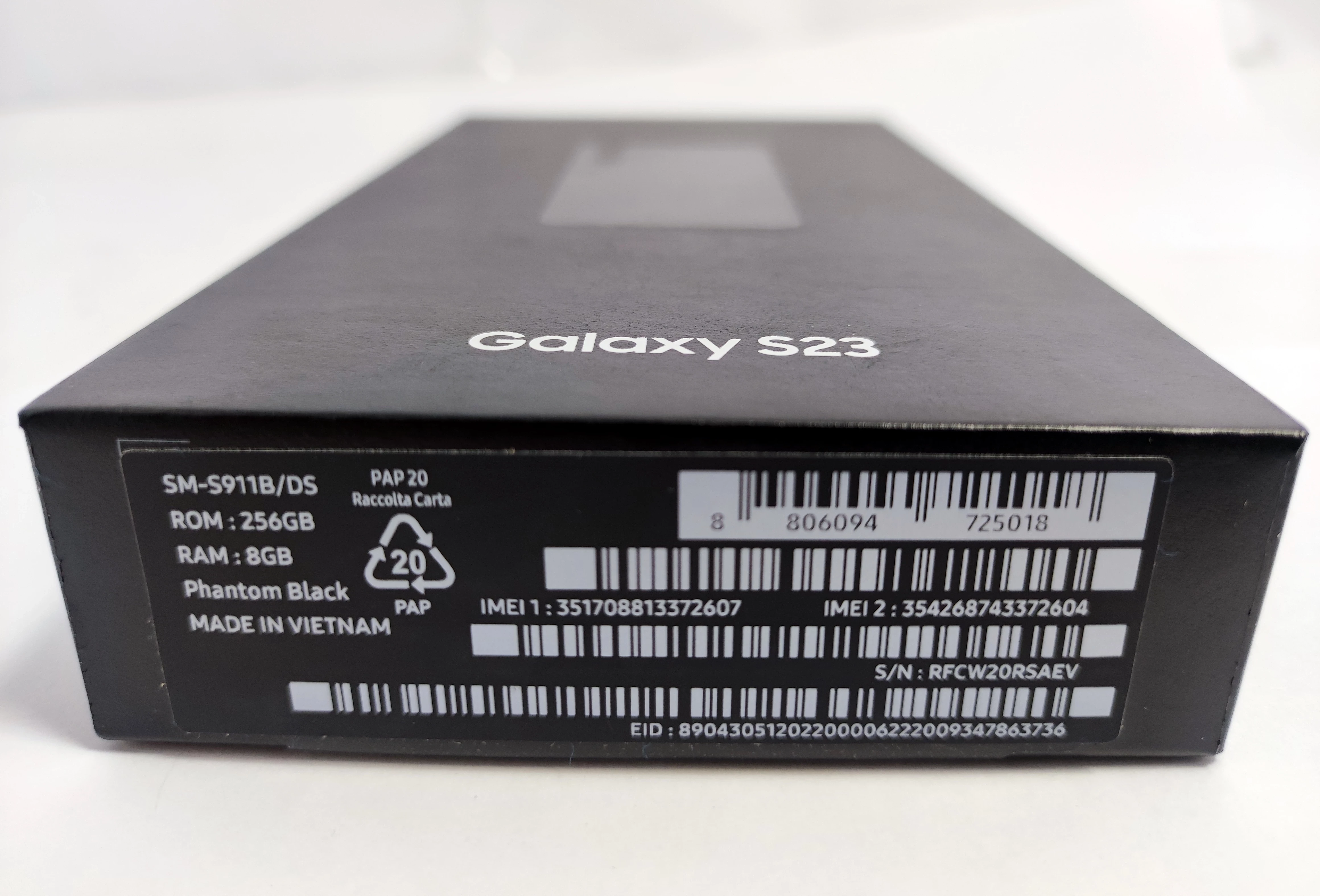 telefon-samsung-s23-256gb-komplet-ideal-ean-gtin-8806094724868