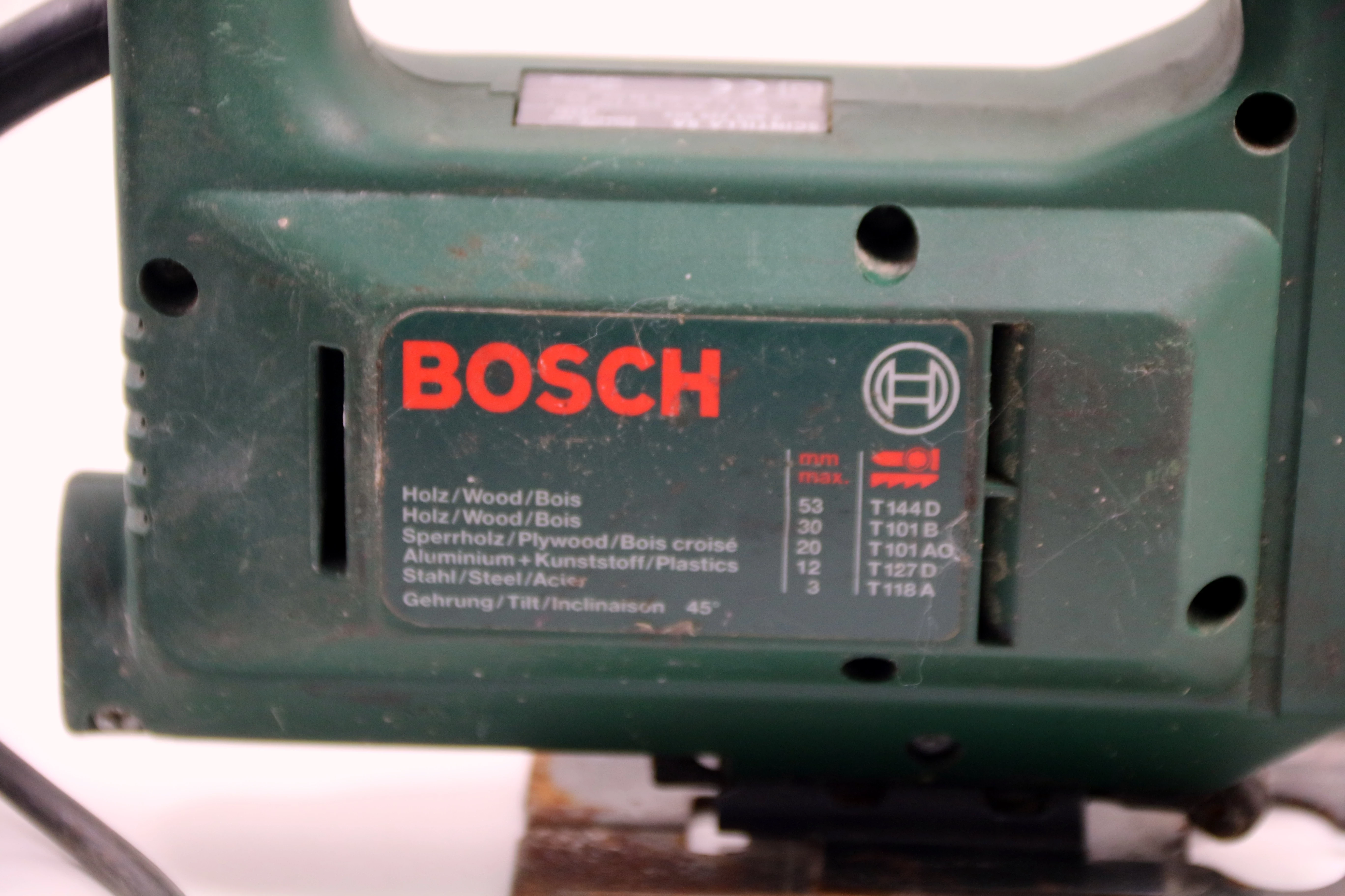 wyrzynarka-bosch-pst-53-ae-zasilanie-sieciowe