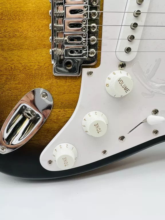 GITARA ELEKTRYCZNA FENDER SQUIER ŚLICZNA !!!