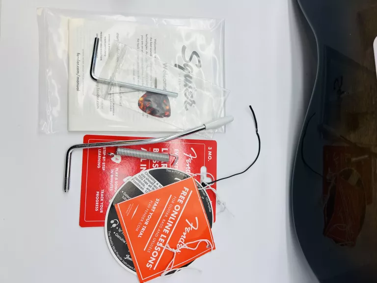 GITARA ELEKTRYCZNA FENDER SQUIER ŚLICZNA !!!
