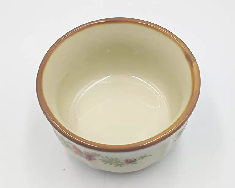 sosierka-porcelit-pruszkow-stan-nie-wymaga-renowacji