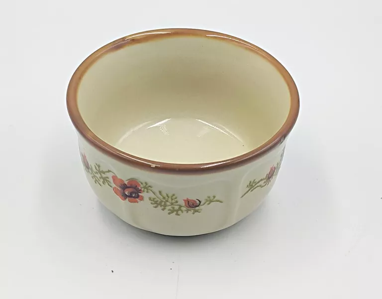 sosierka-porcelit-pruszkow-stan-nie-wymaga-renowacji