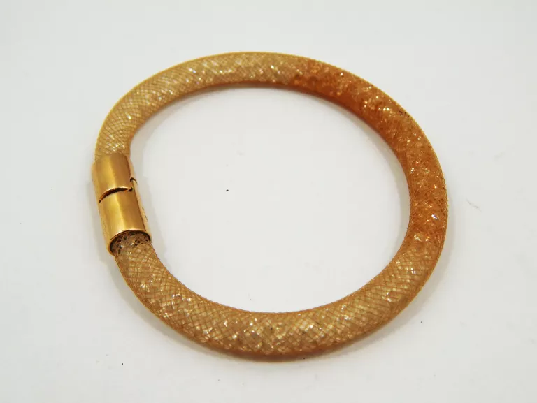 bransoletka-swarovski-chrusciela-17-warszawa-dz-matuszewicz-spj