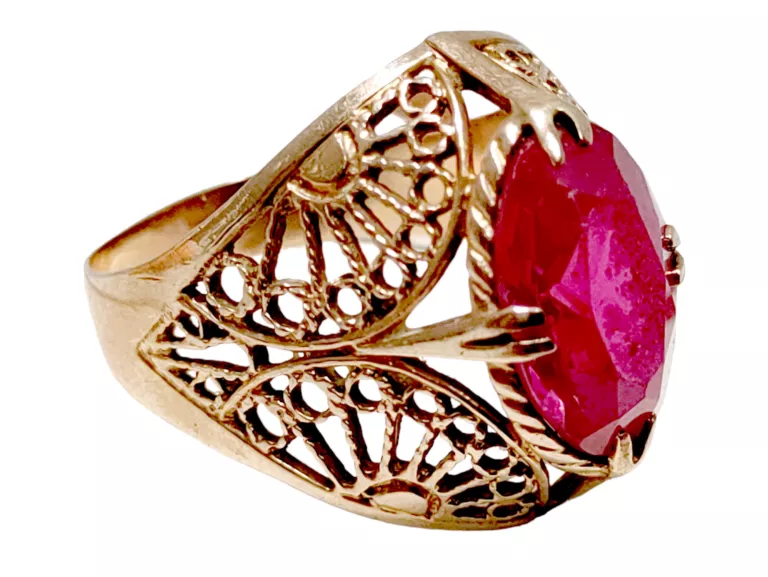 zloty-pierscionek-z-rubinem-424g-585-r16-rodzaj-wyrob-jubilerski