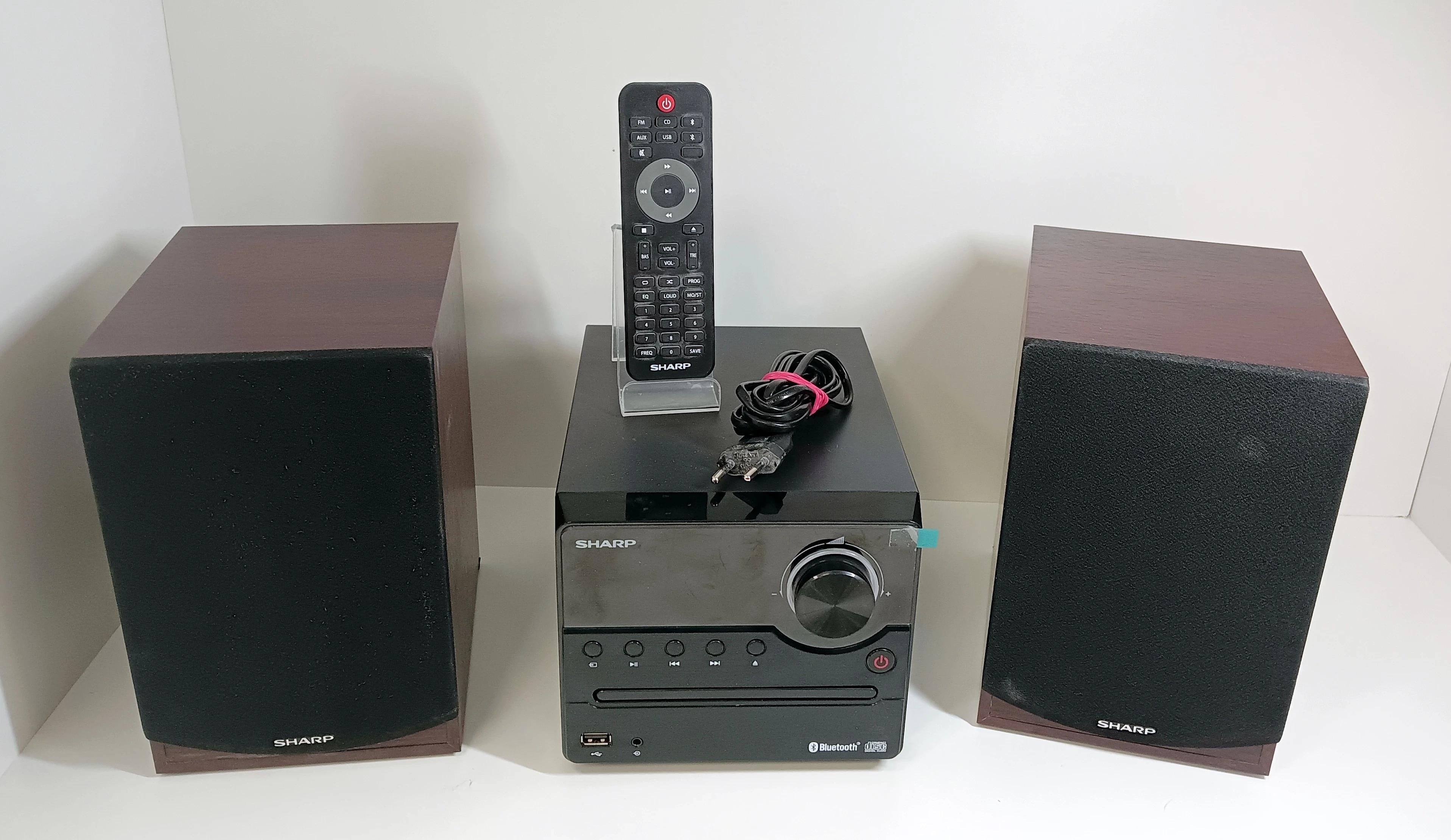 Sharp XL-B517BR Micro Chaîne Hi-Fi - Bluetooth 5.0, Tuner DAB/FM, 45W - Marron