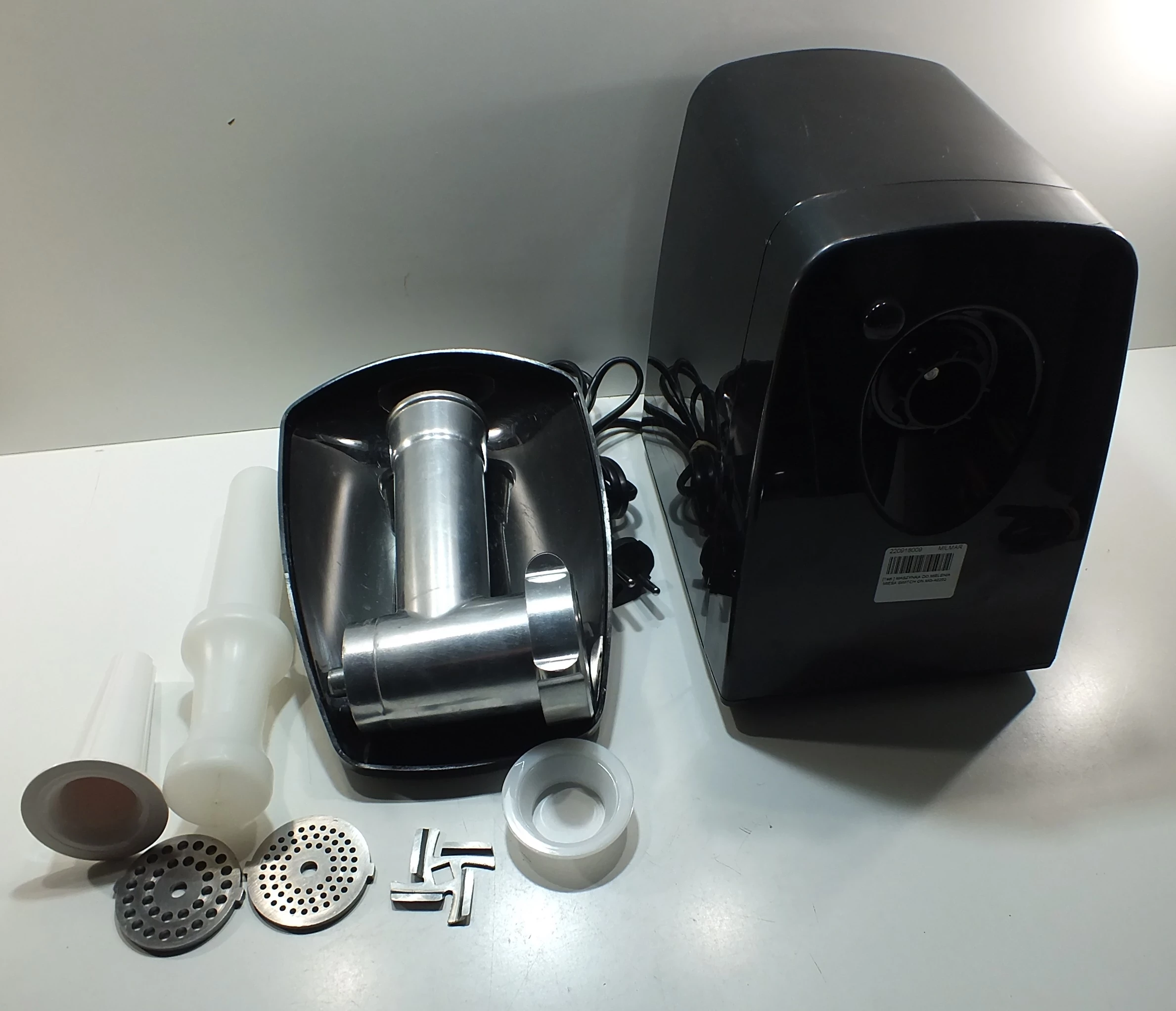 maszynka-do-mielenia-miesa-switch-on-mga0202-600w-ostrowskiego-1-wroclaw