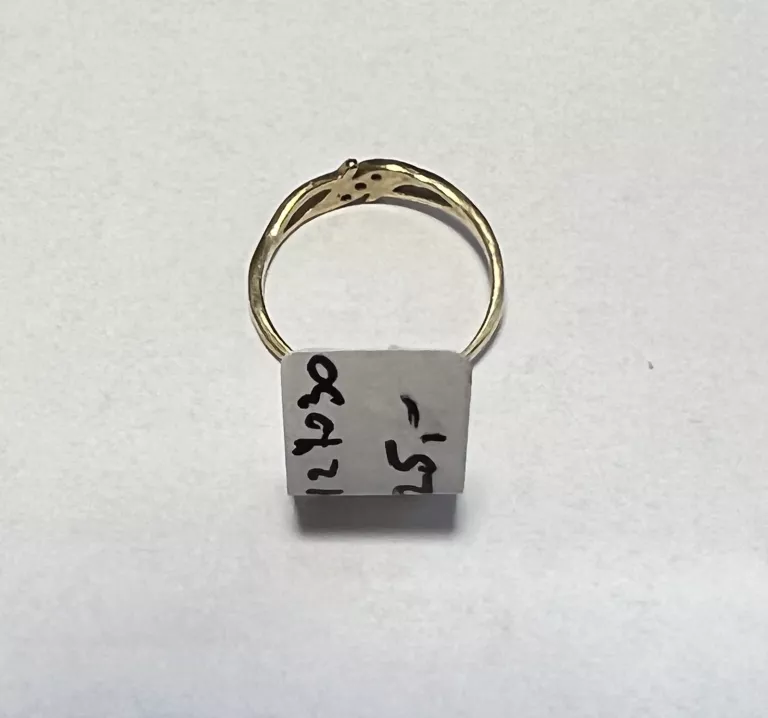 ZŁOTY PIERŚCIONEK 585 0,84G