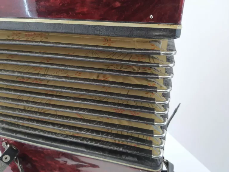 akordeon-razno-manbiw-16-basow-ean-gtin-5906123156486