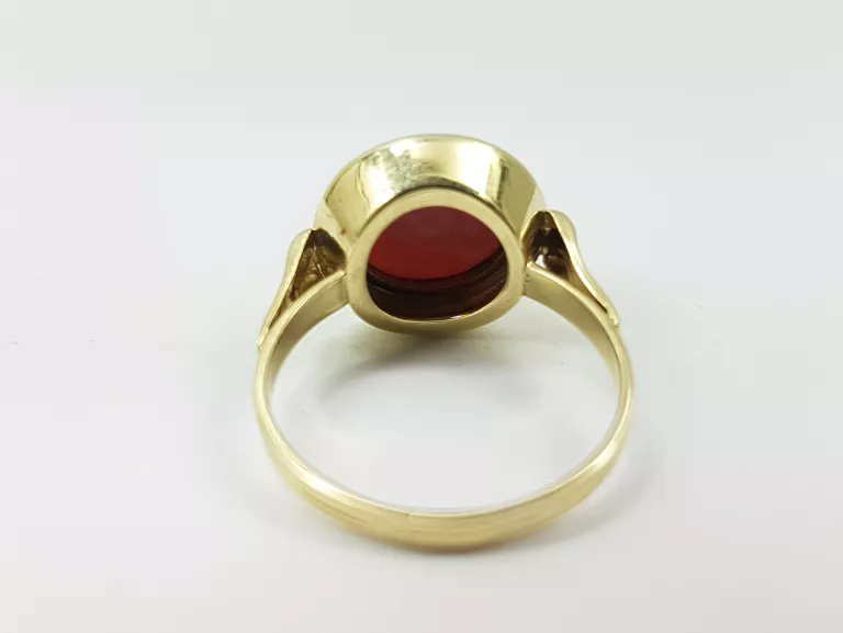 piekny-zloty-pierscionek-z-koralem-585-286g-r13-stan-uzywany
