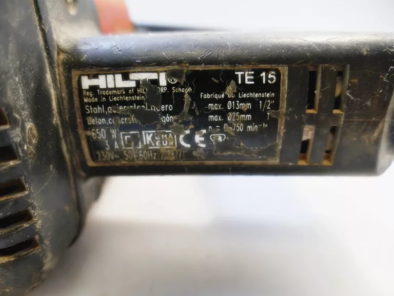 MŁOTOWIERTARKA HILTI TE 15 650W
