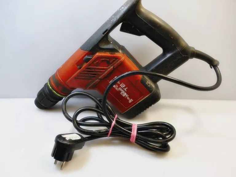MŁOTOWIERTARKA HILTI TE 15 650W