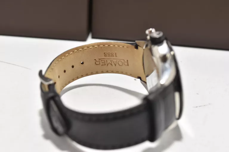 zegarek-roamer-superior-chrono-ii-komplet-wodoszczelnosc-50m-wr50