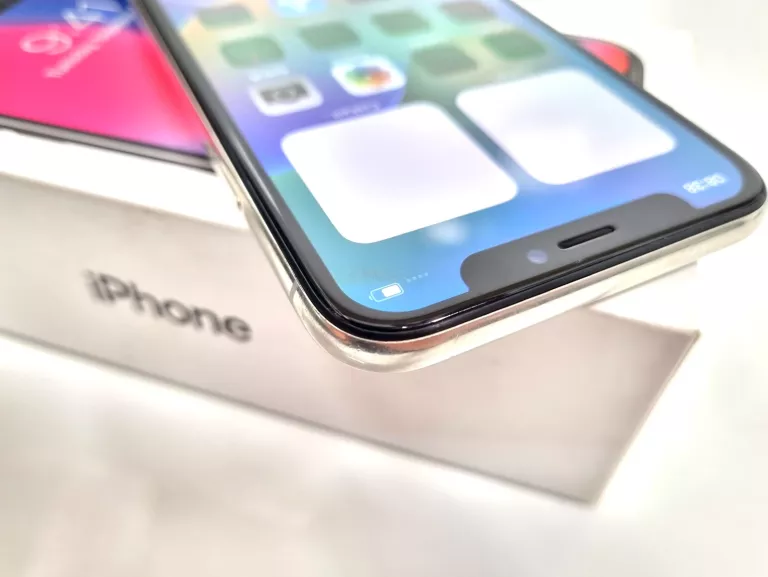 telefon-iphone-x-64gb-komplet-przekatna-ekranu-58