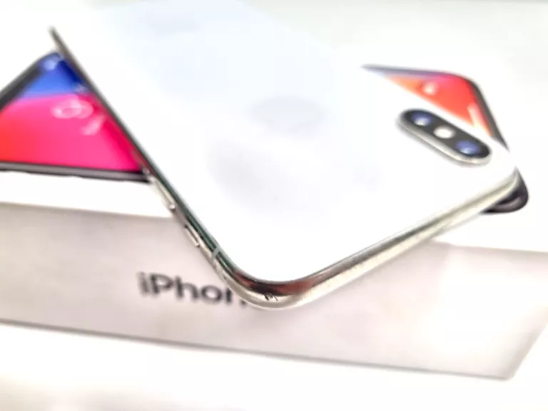 telefon-iphone-x-64gb-komplet-pamiec-ram-3-gb