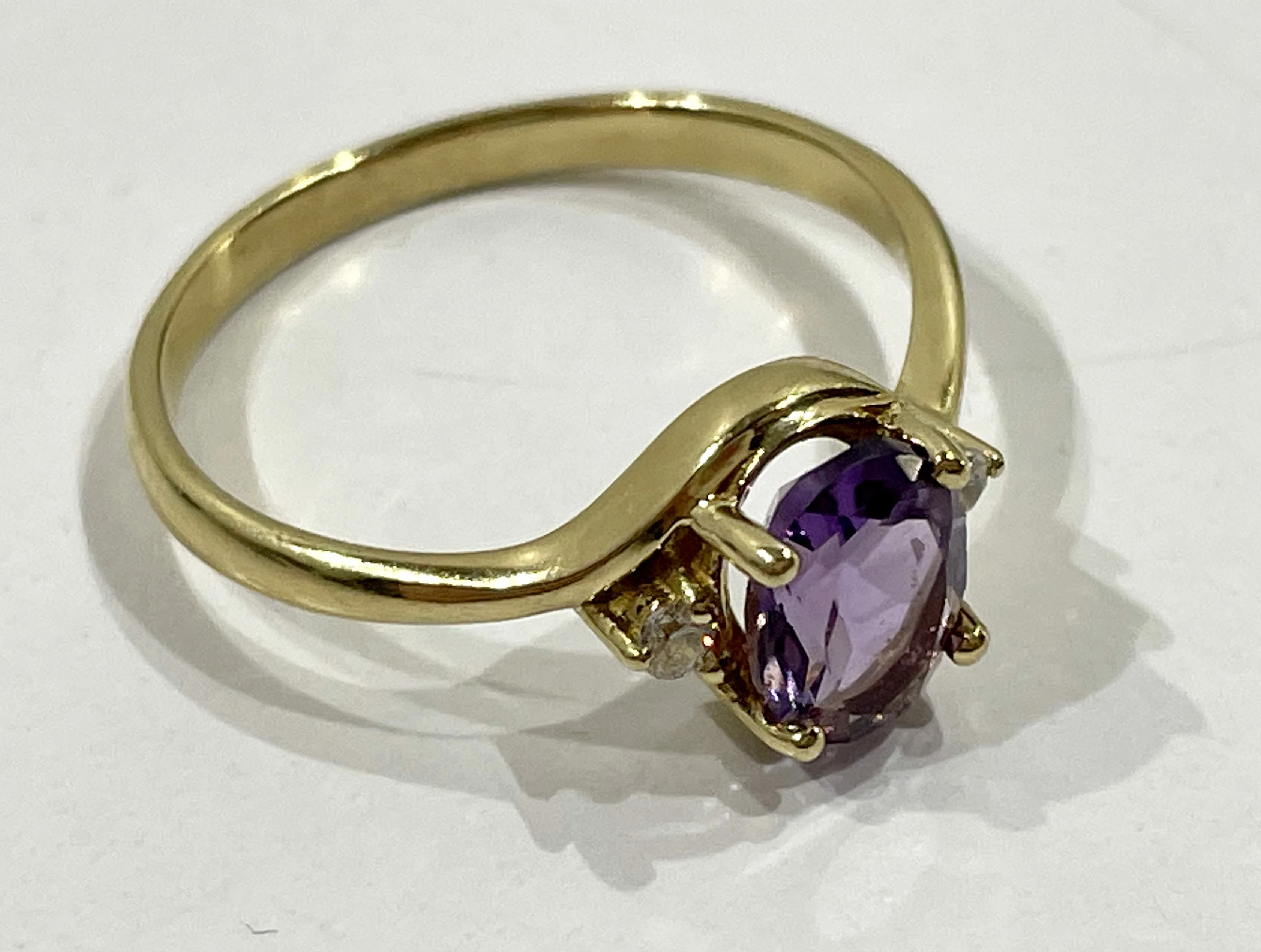 zloty-pierscionek-fioletowe-cyrkonie-302-585-r19-marka-248811-958954