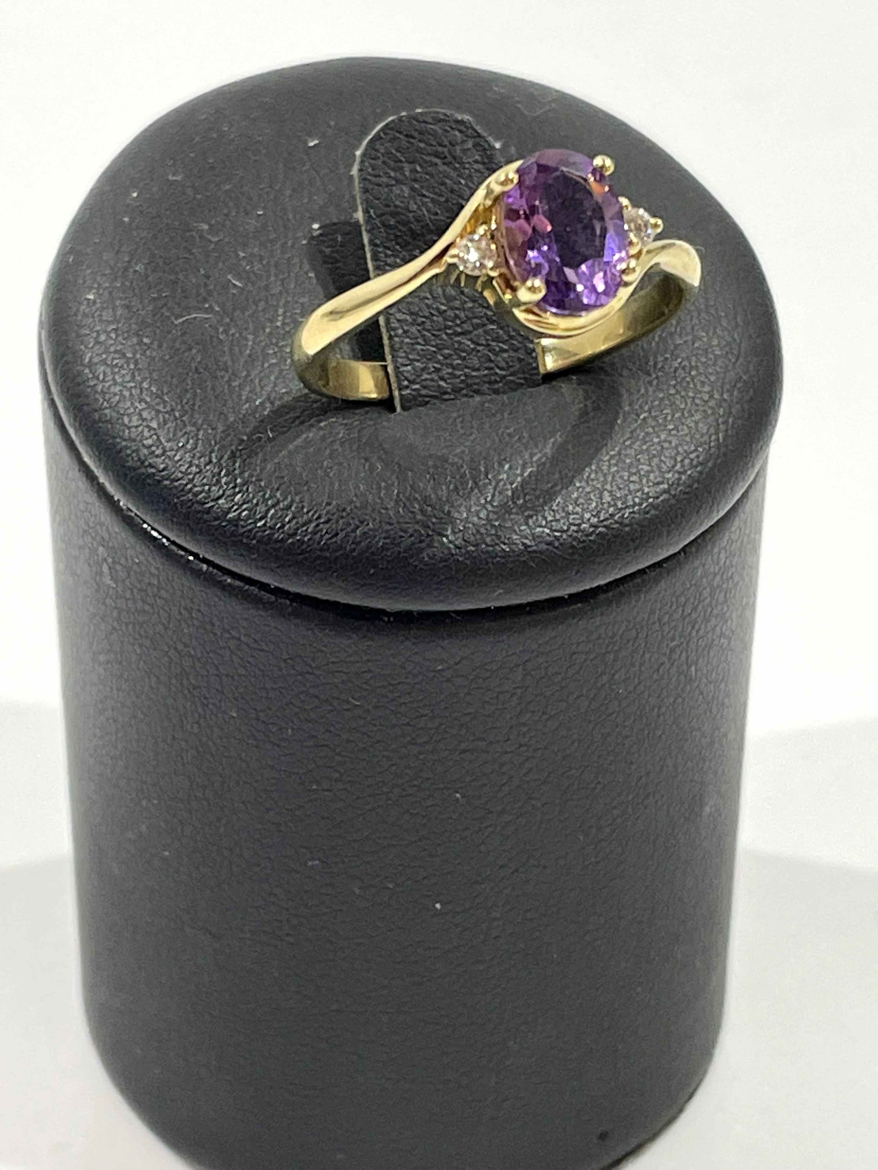 zloty-pierscionek-fioletowe-cyrkonie-302-585-r19-stan-11323-238058