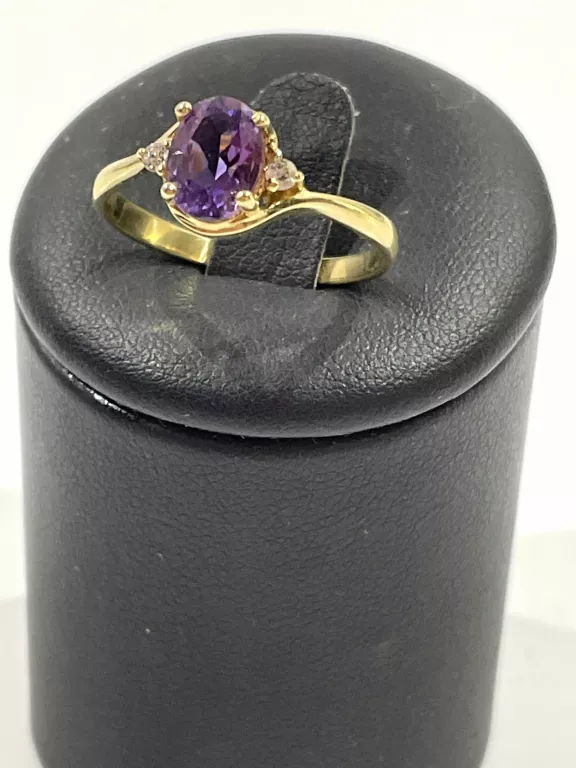 zloty-pierscionek-fioletowe-cyrkonie-302-585-r19-stan-powystawowy