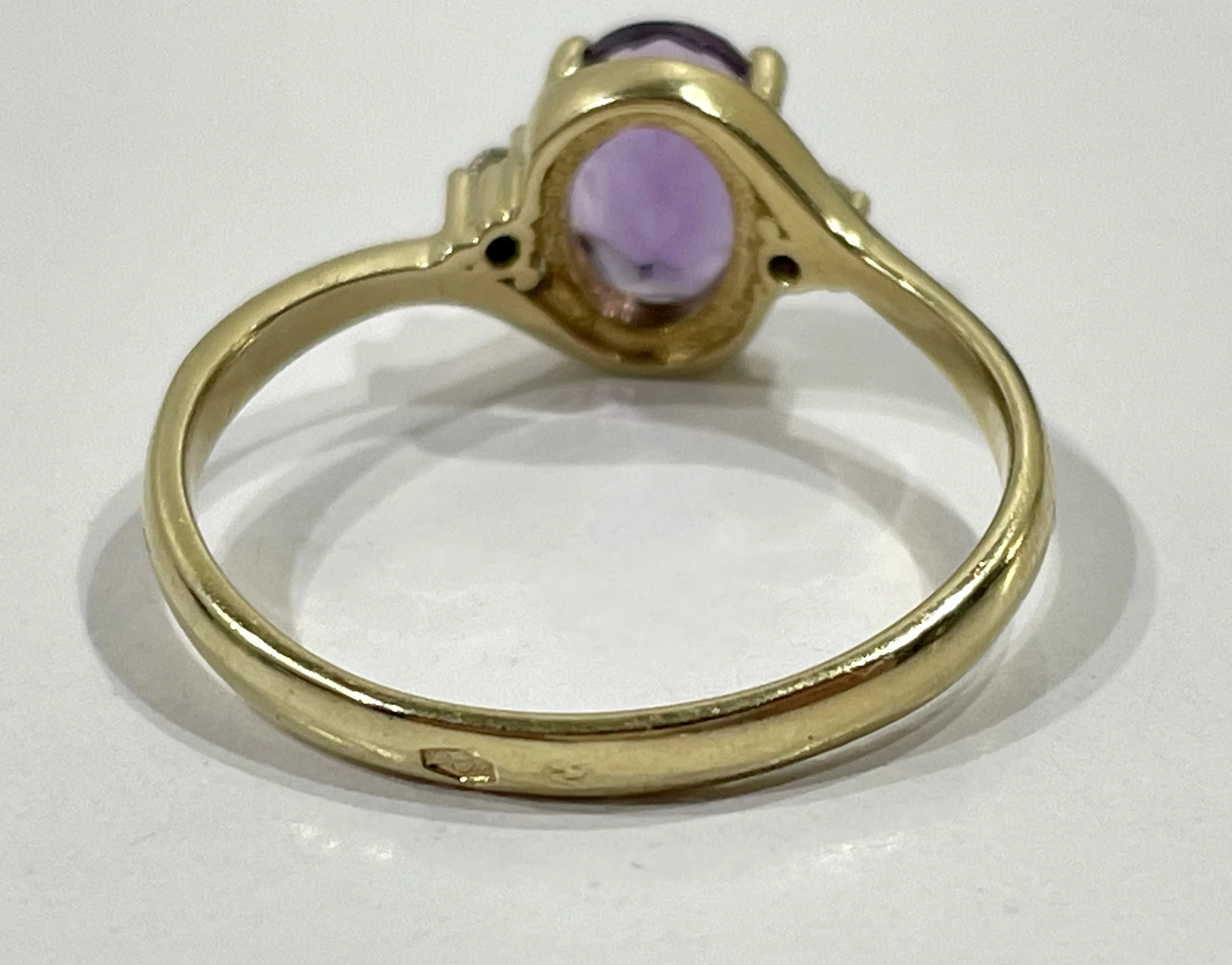 zloty-pierscionek-fioletowe-cyrkonie-302-585-r19-kolor-249512-1647429