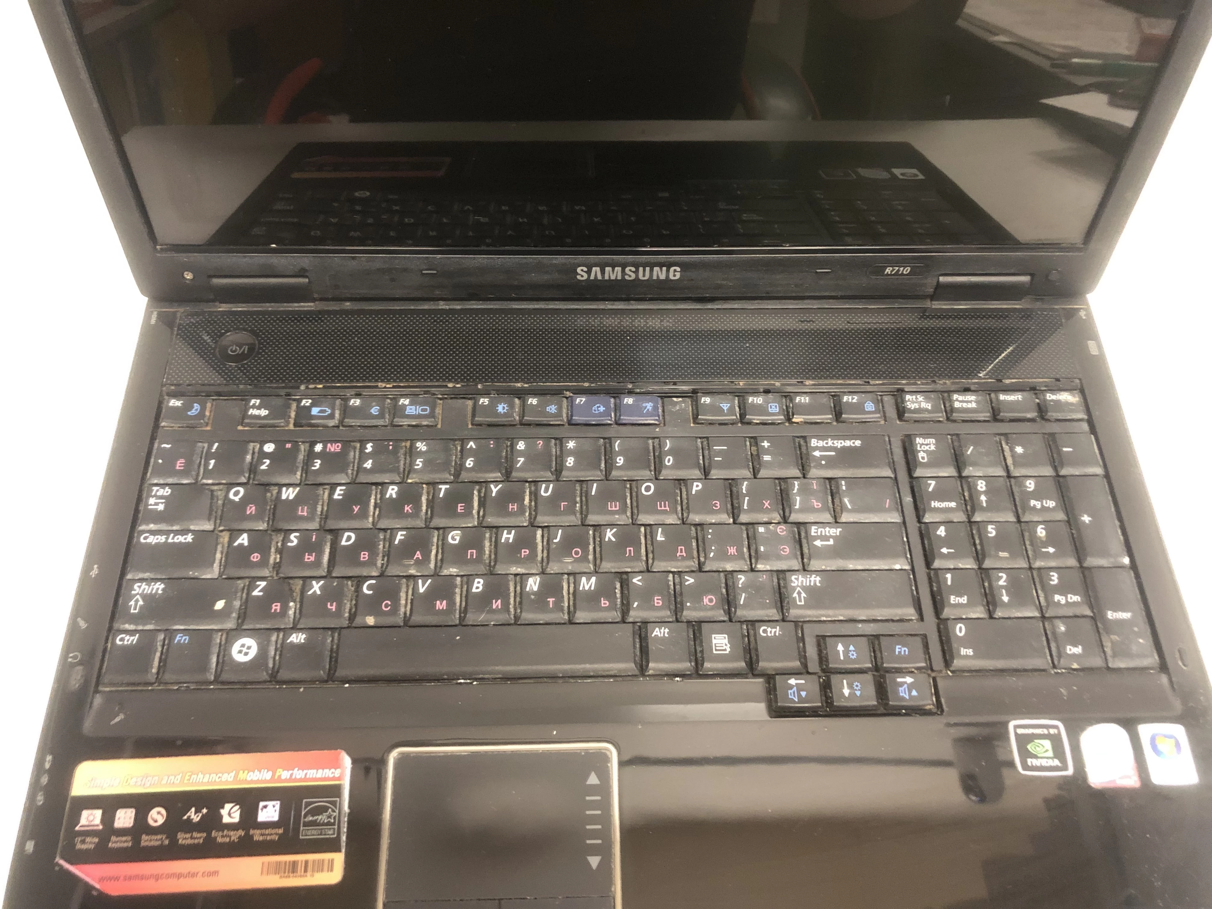 laptop-samsung-r710-opis-kod-producenta-r710
