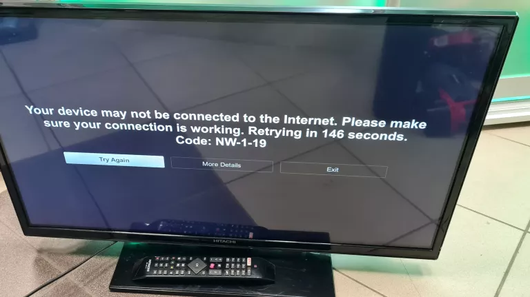 telewizor-32-hitachi-32hb1t65-pilot-stan-uzywany