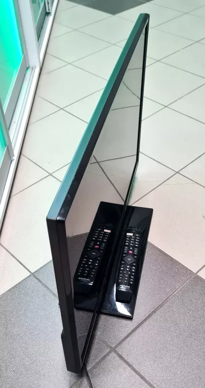 telewizor-32-hitachi-32hb1t65-pilot-marka-hitachi