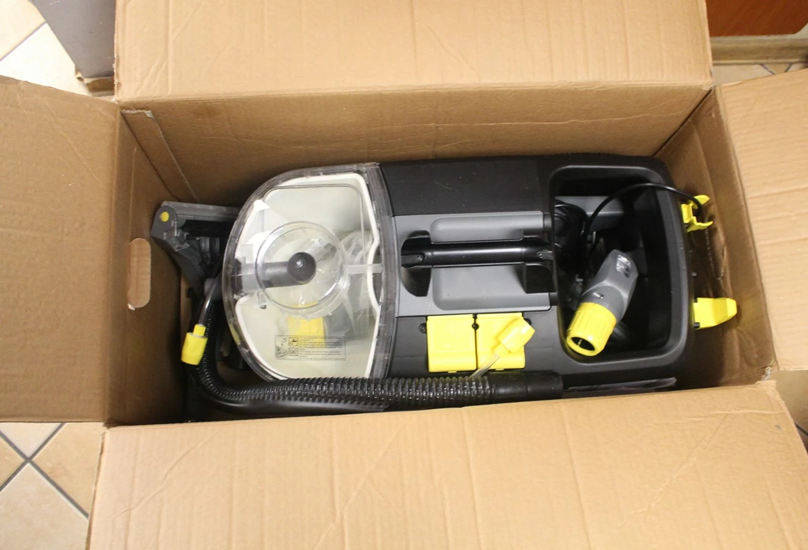 ideal-odkurzacz-pioracy-karcher-puzzi-101-zestaw-ean-gtin-4039784917088