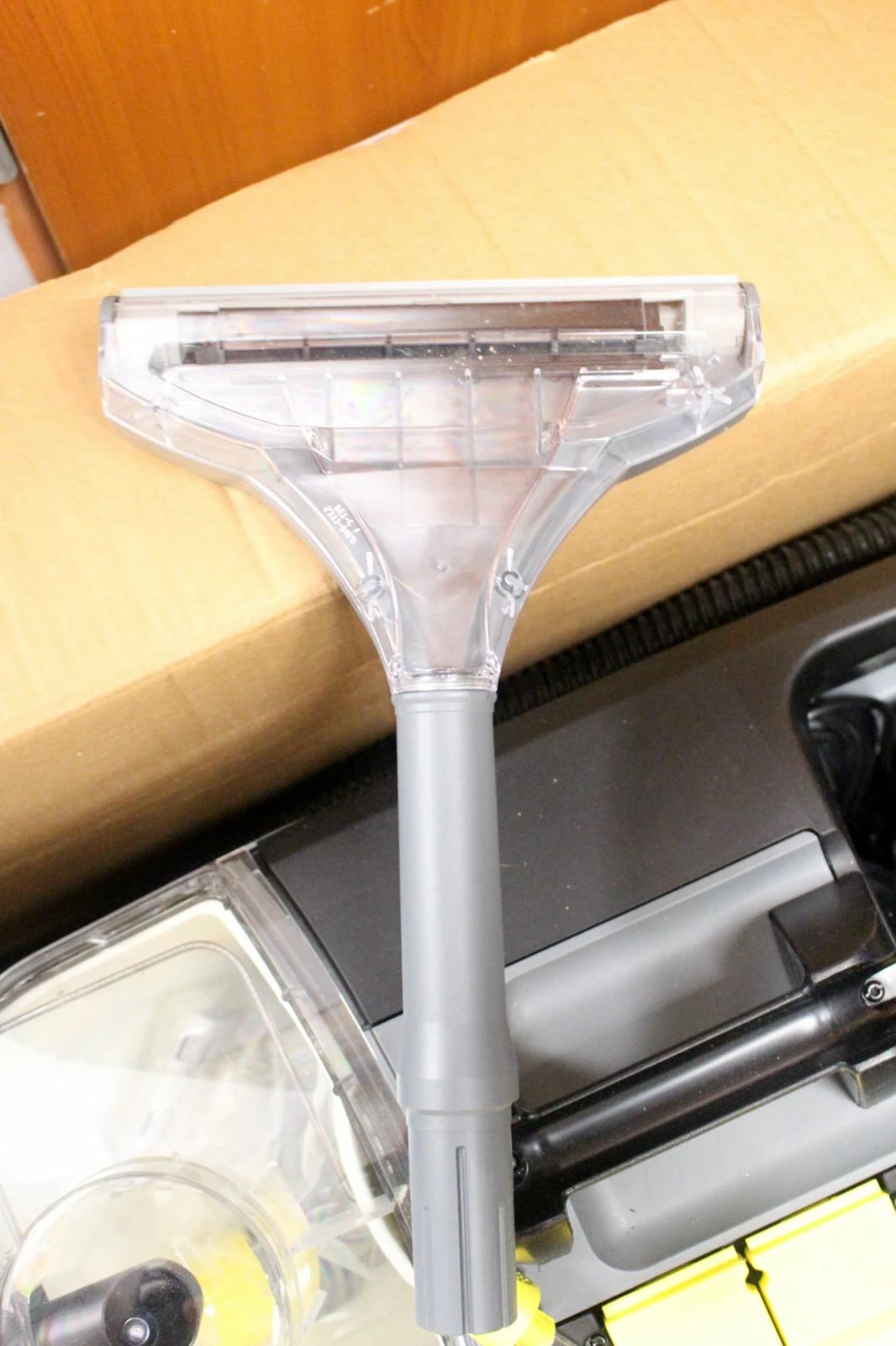 ideal-odkurzacz-pioracy-karcher-puzzi-101-zestaw-marka-karcher