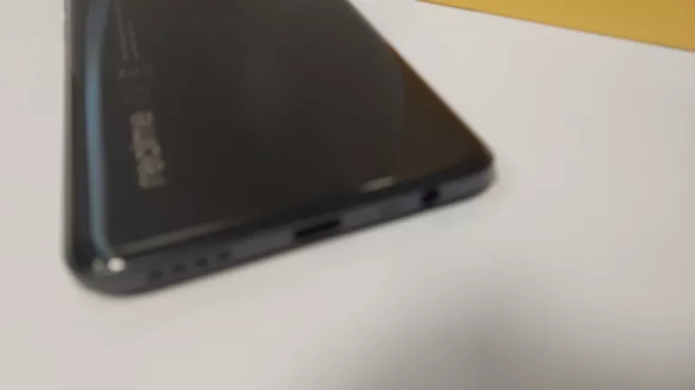TELEFON REALME 8 128/6 KOMPLET