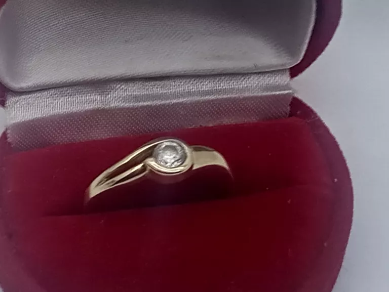 sliczny-zloty-pierscionek-195gpr585r17-rodzaj-2205-2