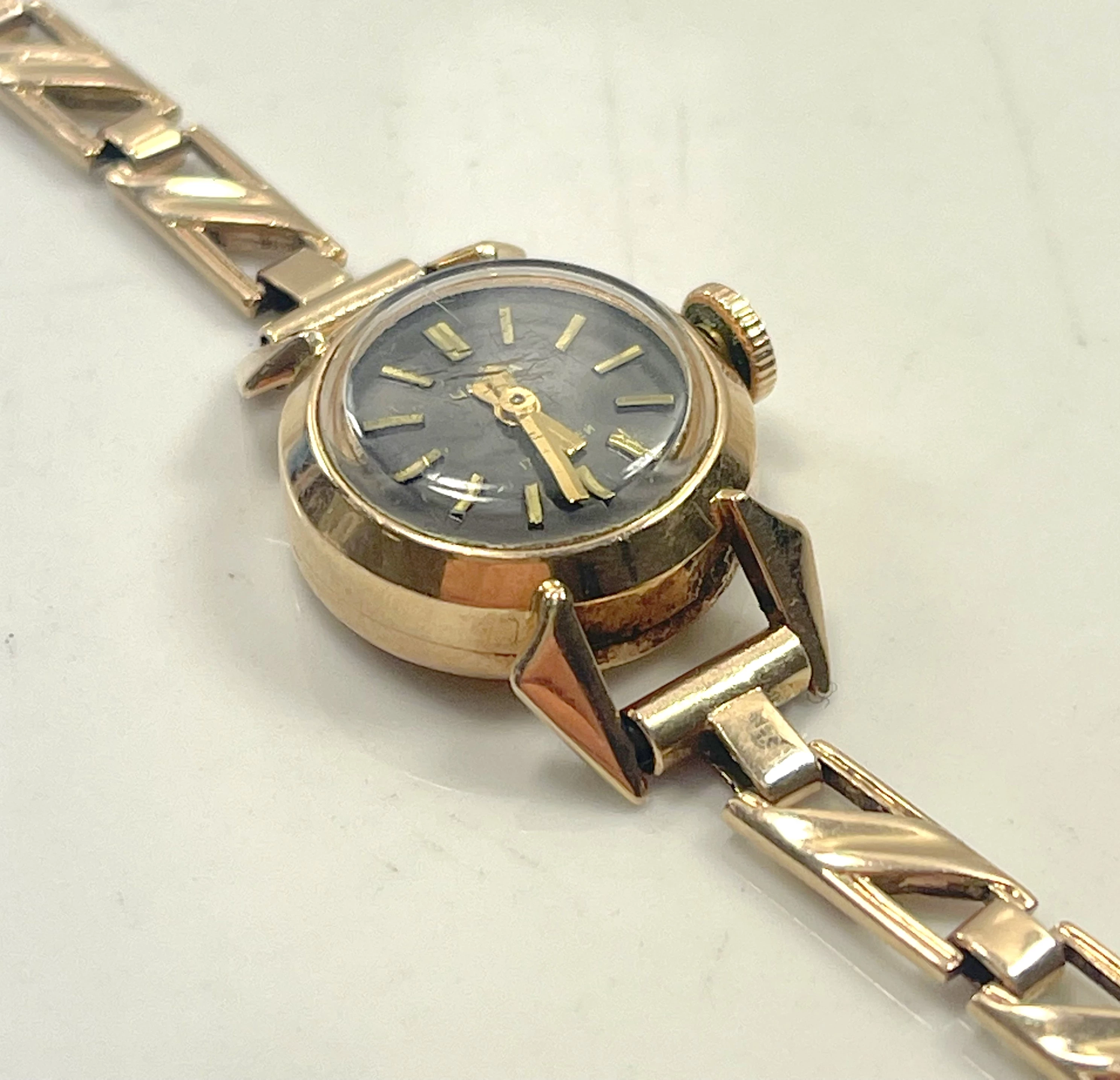 damski-zloty-zegarek-czajka-585-1622g-18cm-3-maja-48-poznan-ska-x