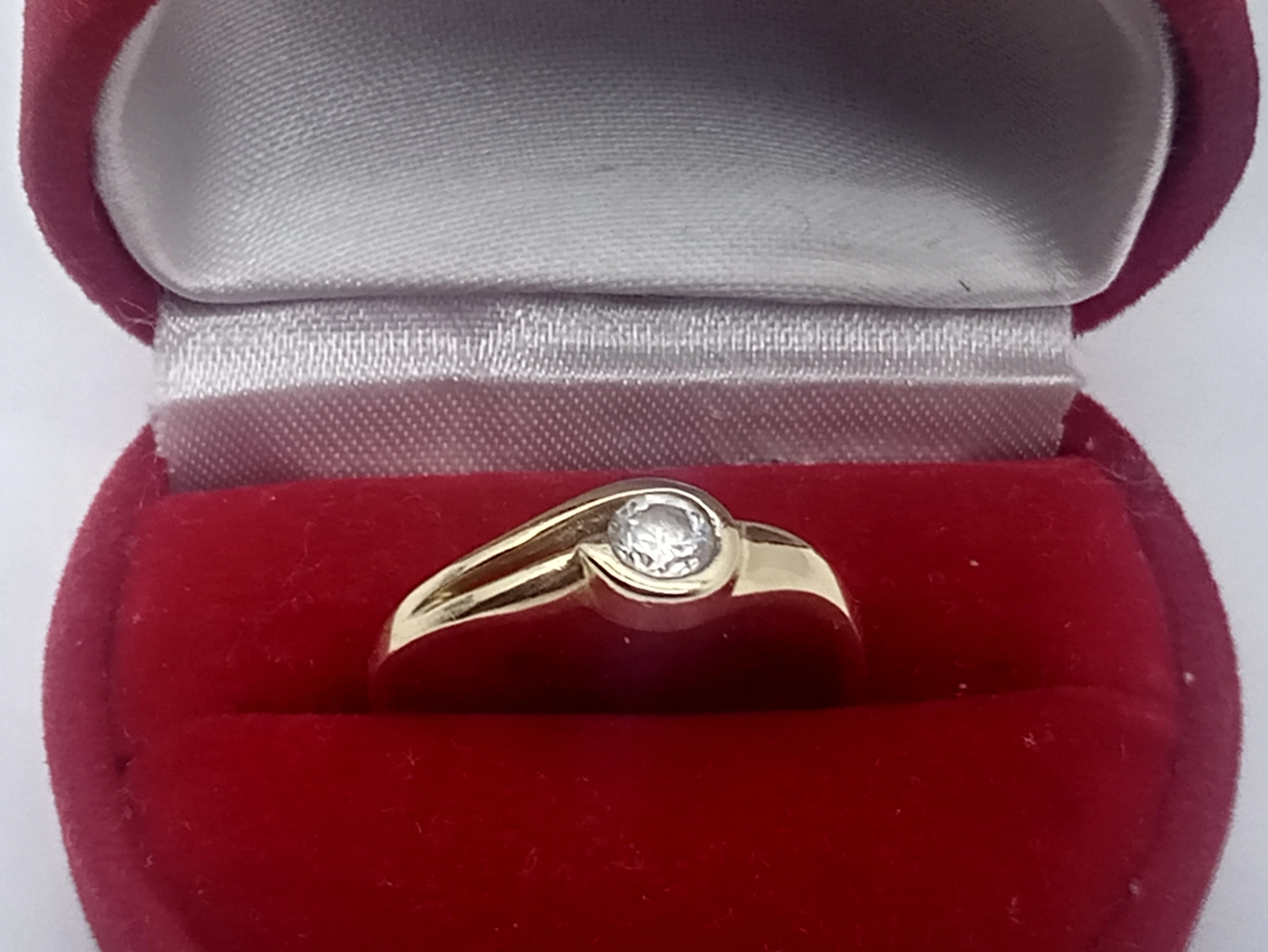 sliczny-zloty-pierscionek-195gpr585r17-jana-pawla-ii-9426-plock