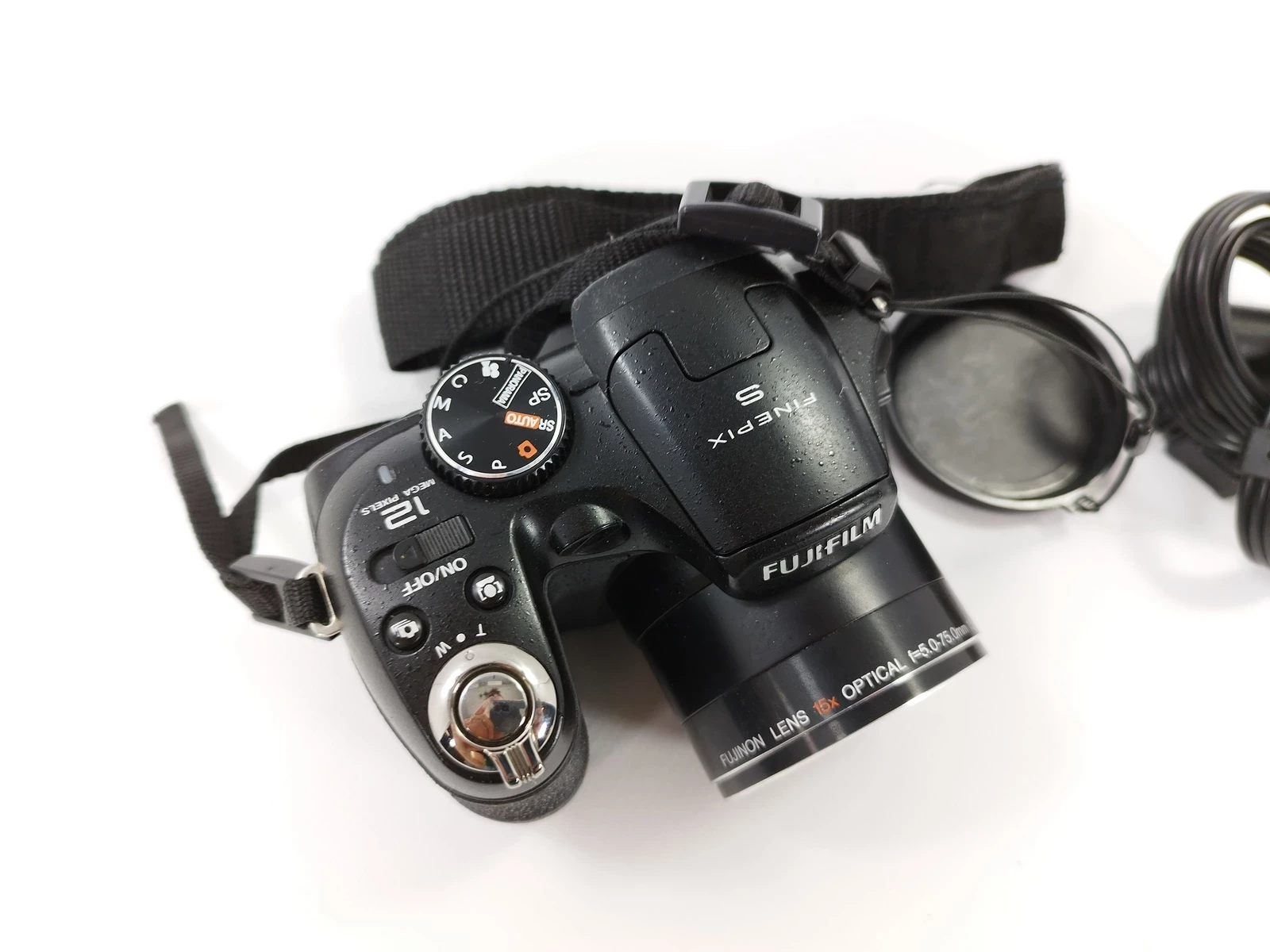 aparat-fujifilm-finepix-s1730-stabilizacja-cyfrowa